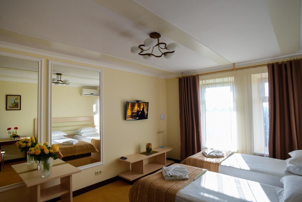 Aparthotel On Klinichna St. Kiev Luaran gambar