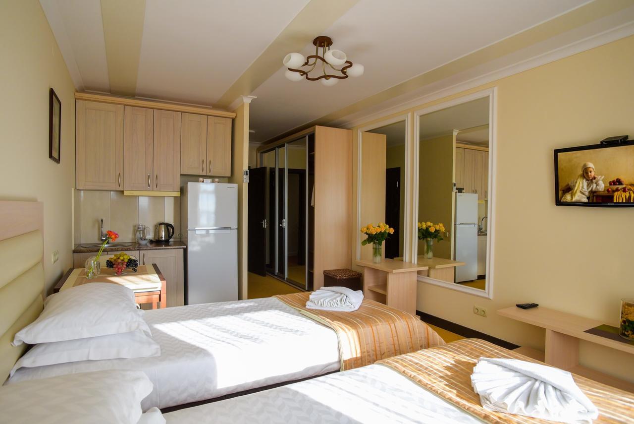 Aparthotel On Klinichna St. Kiev Luaran gambar