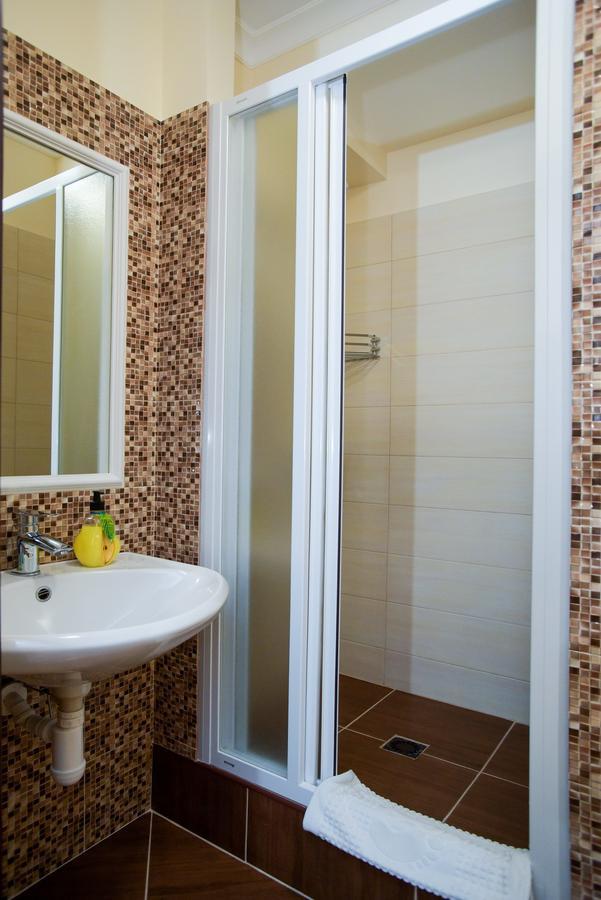 Aparthotel On Klinichna St. Kiev Luaran gambar
