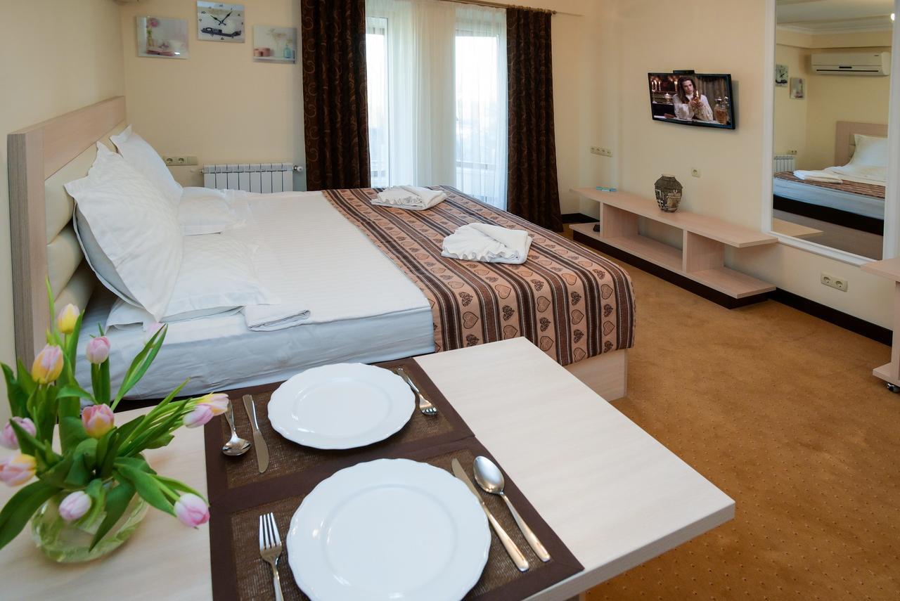 Aparthotel On Klinichna St. Kiev Luaran gambar