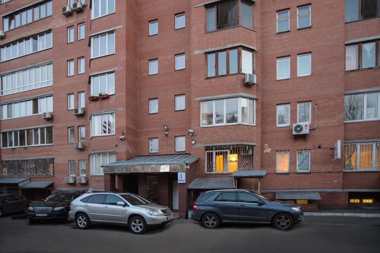 Aparthotel On Klinichna St. Kiev Luaran gambar